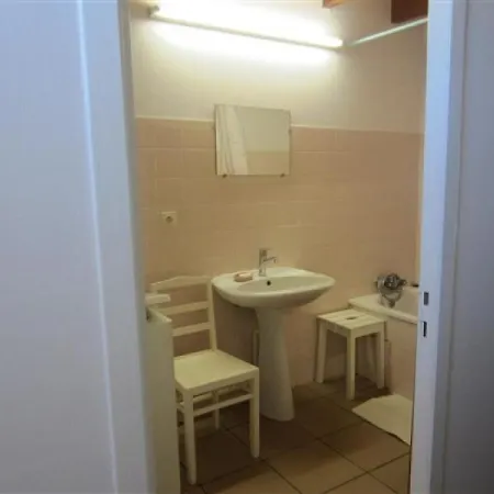 Apartment Saint-georges-de-didonne, 2 Pieces, 5 Personnes - Fr-1-305-1447 *